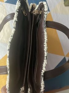 Medium Sized 3 Compartment Bag