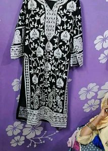 Black Embroidered Kurta set