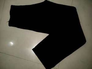 Black Straight Denim Jeans For Women