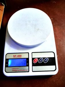 Weighing Scale 5kg Little Error Used