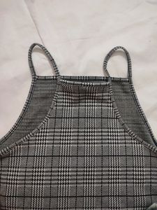 ❗️H&amp;M Tank Top Stretchy ❗️