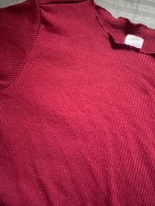 Burgundy Ribbed Crop Top