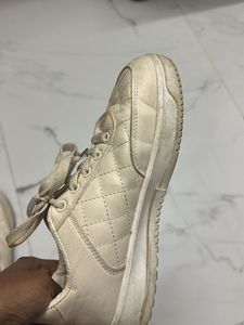 Comfortable Cream Sneakers