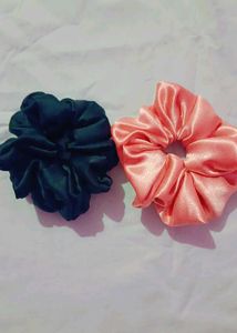 Silk Scrunchie Set - Black & Peach