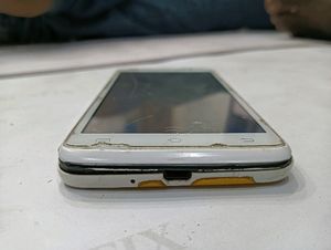 VIVO Y21L 1GB Ram 8GB Rom 4g Mobile