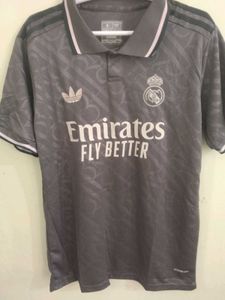 REAL MADRID KIT