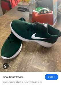 Nike Running Shoes - Forest Green