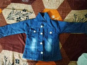 Girls&#39; Denim Jacket Outfit