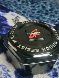 G-Shock Unisex Watch - Durable and Stylish!