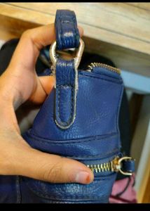 Guess Blue Crossbody Bag💥