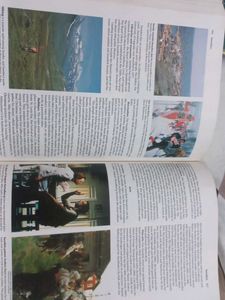 Vintage The World Book