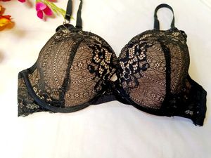🇳🇿💫🔥 Hot Look Imported Bra