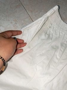 White Leggings with Lace