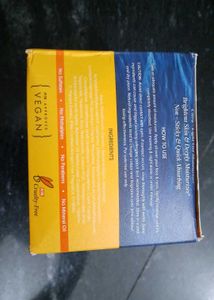Aqualogica Glow Moisturizer