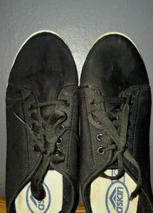 Black Shoes