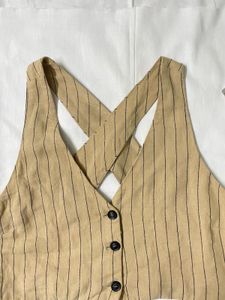 Bershka Waistcoat(vest)