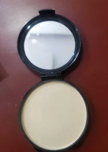 Mila Beauty Compact Powder
