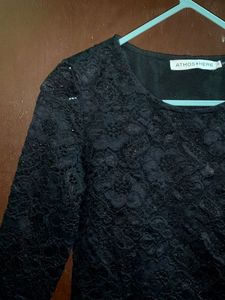 Elegant Black Lace Crop Top