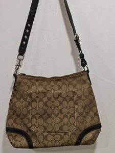 Coach Sling F18925