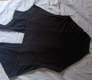 🖤 Asymmetric Hem Black Cotton Shrug