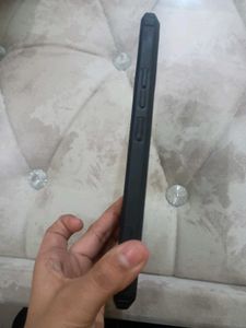 VIVO Z1 PRO IN VERY NICE QUALITY WORKING PERFECTLY