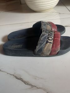 Slides❤️SALEEE
