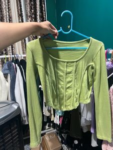 Women crop top