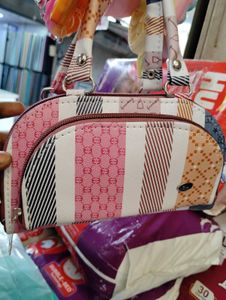 Hand Bag For Regular Market Used