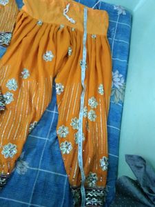 gol kurti with pathiyala