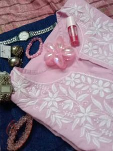 Mugenda  Short Kurti Stylish And Comfortable