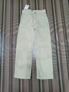 Beige Color Jeans ✨