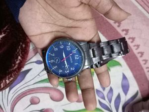 Stylish Blue Face Watch