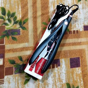 Hair Straightener With Ceramic Coating