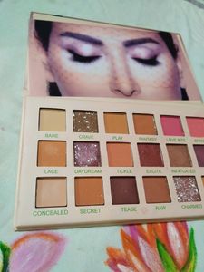 Eye Shadow Pallets