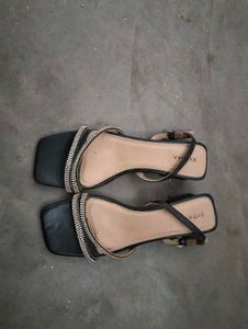 Elegant Black Sandals