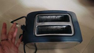 Croma Toaster
