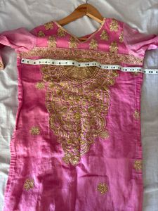 Beautiful Pakistani Kurti