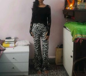 H&amp;M Bootcut Zebra Print Pants