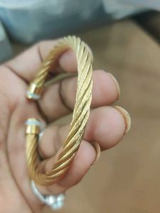 Anti Tarnish Gold Adjustable Kada