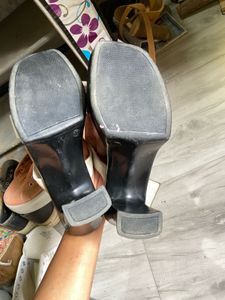 Luvfeet Beige Sandals