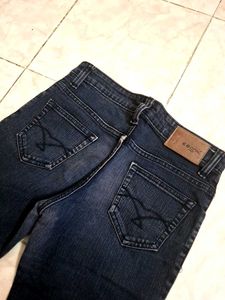 Dark Wash Cropped Jeans