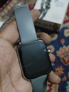 Syska Pluto SW250 Smartwatch