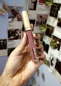 Muted Mauve Vibes – Lakme Luxe Lip Love