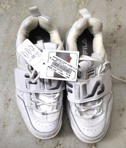 Fila Sneakers brand new with tag