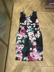 Beautiful Sleeevless Dress