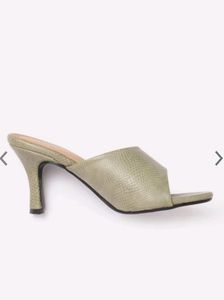 Corsica Textured Slim Heels 👠