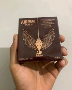 Charlotte Tilbury Air Brush compact - Medium