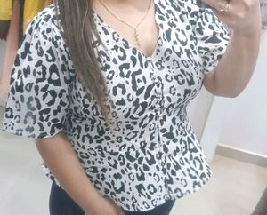 Stylish Tiger PRINT Top