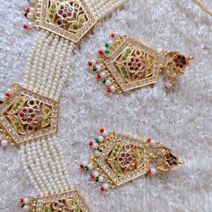 Elegant Pearl &amp; Gold Jewelry Set