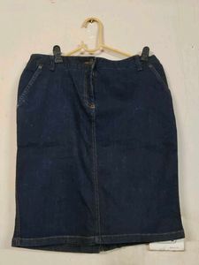 Preloved Van Heusen Blue Denim Midi Skirt